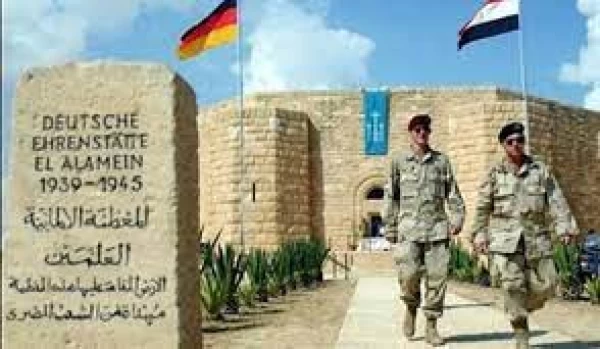 Templo de El Alamein
